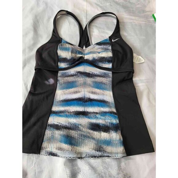 Nike swimtop  - Picture 1 of 2
